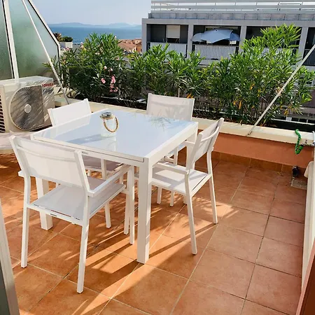 Saint-raphael Apartment *